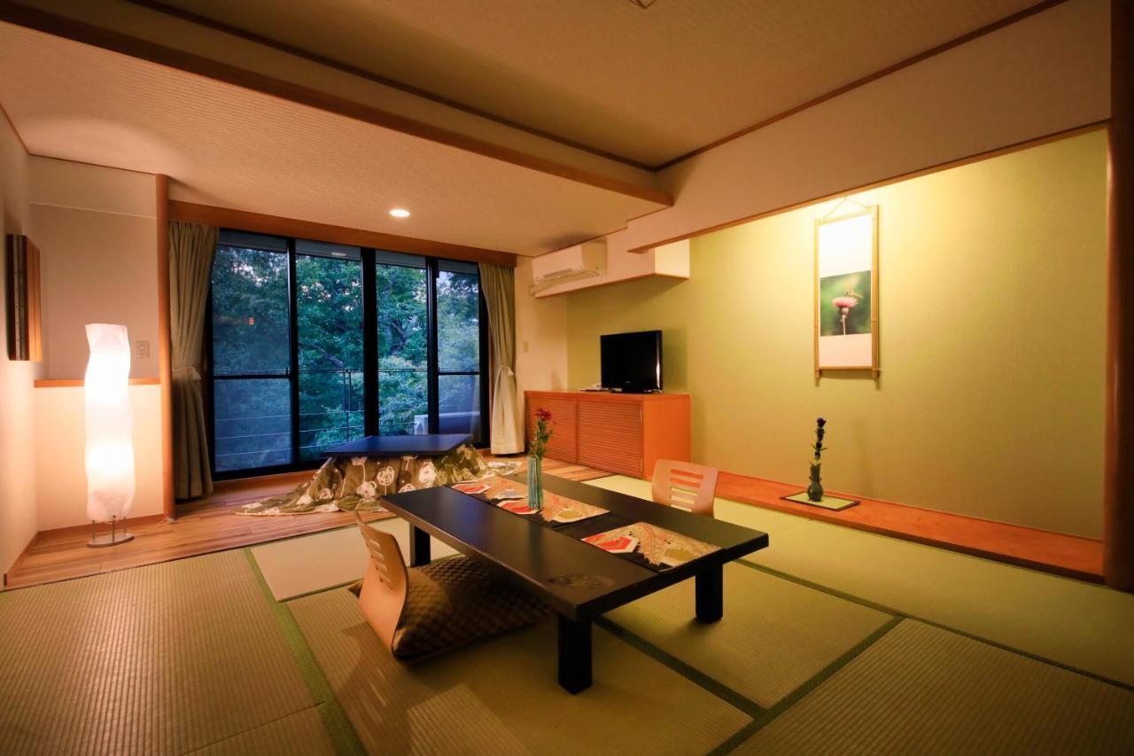 Hotel Shikisai Никко Экстерьер фото