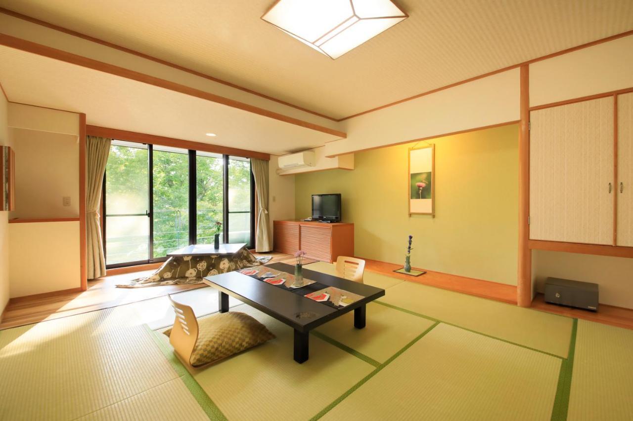 Hotel Shikisai Никко Экстерьер фото